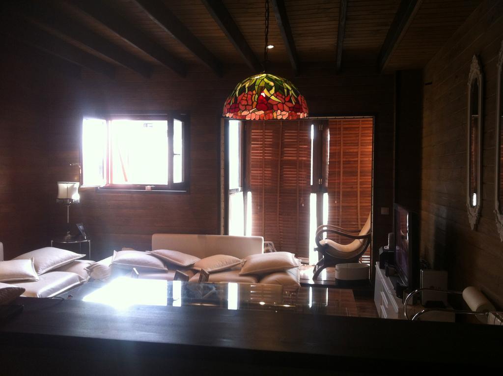 Chalet Los Abetos Asn เซียร์ราเนบาดา ภายนอก รูปภาพ